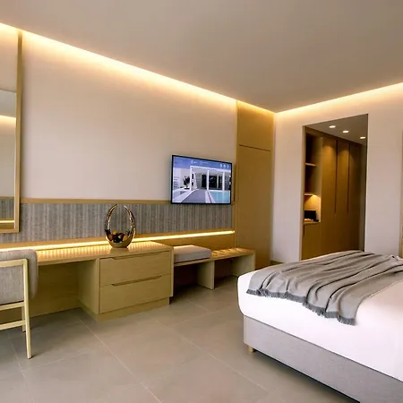 Ammoa Luxury & Hotel 5*